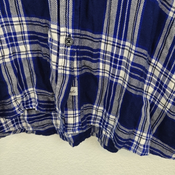 Rails Britt Midnight Cobalt Blue Plaid Rolled Short Sleeve Button Up Shirt LG - Picture 6 of 10
